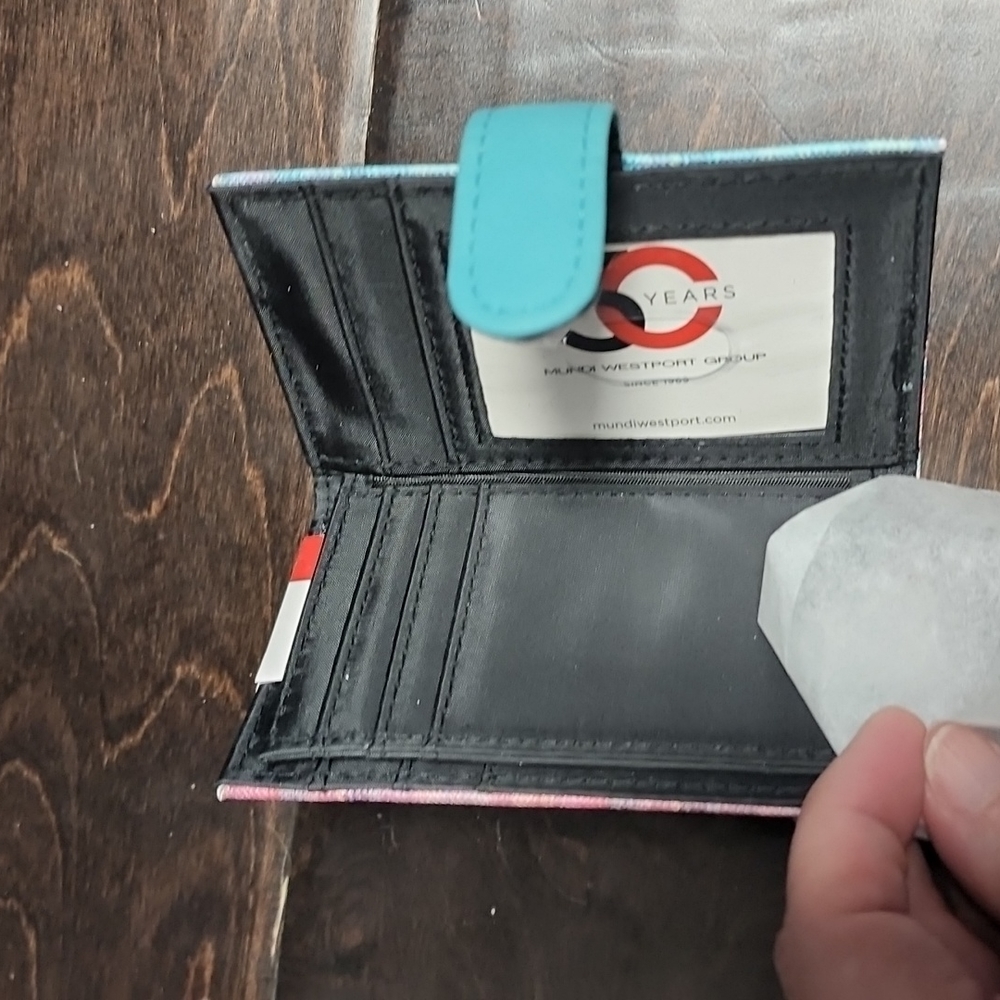 Mundi RFID blocking card case - Picture 4 of 4
